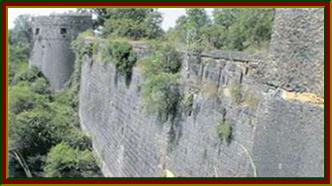 Ahmednagur Pettah Wall